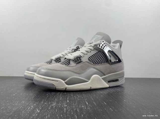 Rep 4 Moments Air Frozen Jordan AQ9129-001 0701